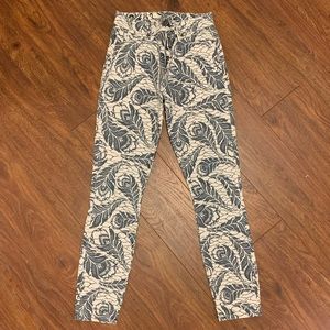 LOFT Boho White Skinny Ankle Jeans